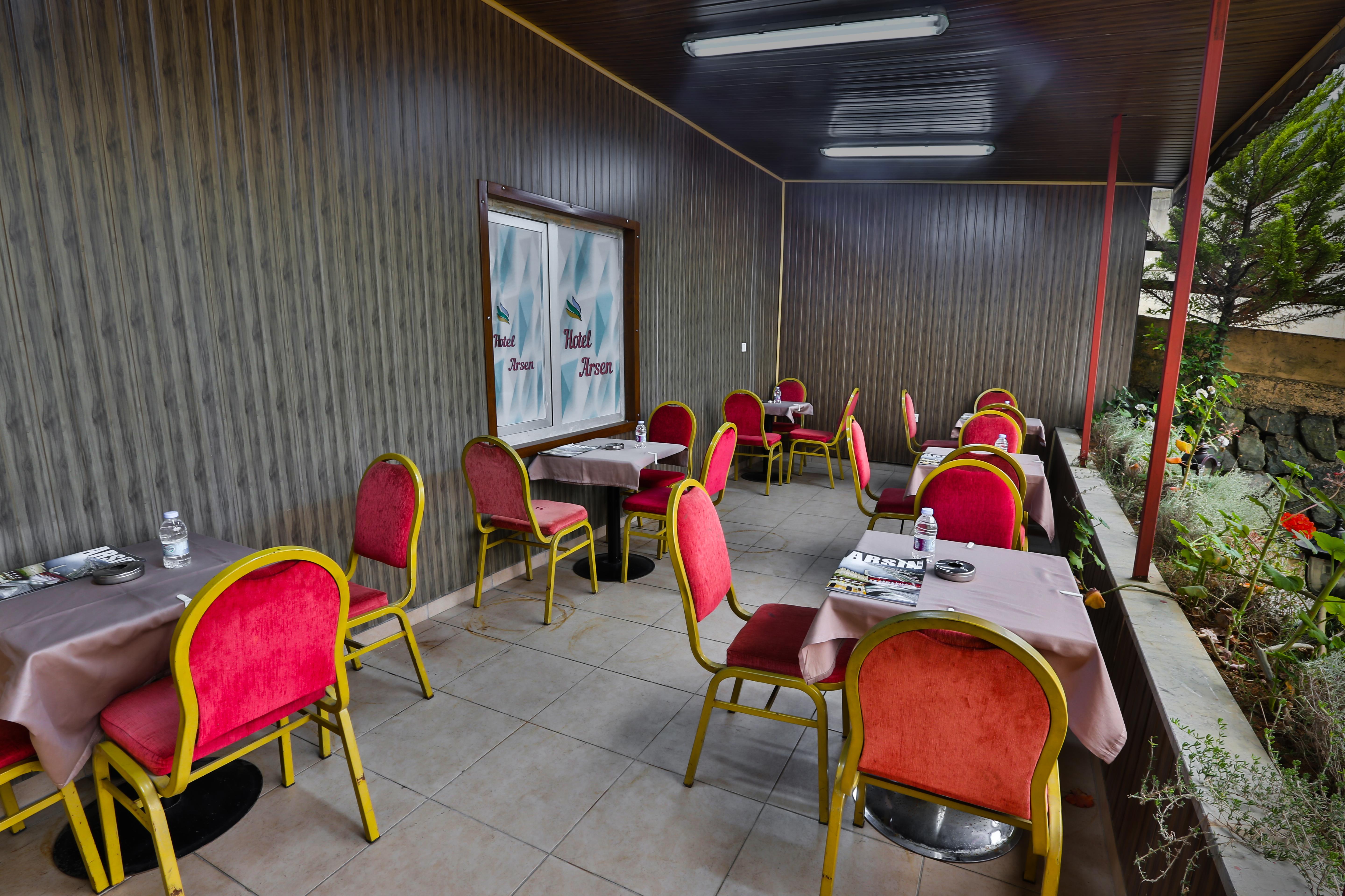 Arsen Hotel Арсин Экстерьер фото